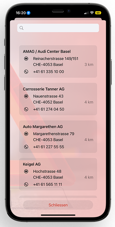 Auswahl von Versicherung, Werkstatt oder Abschleppdienst
